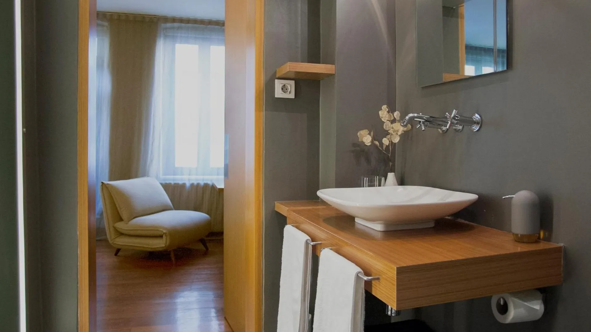 I'Zaz Lofts Apartment Istanbul
