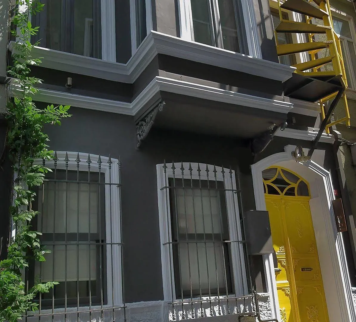 I'Zaz Lofts Apartment Istanbul Turkey